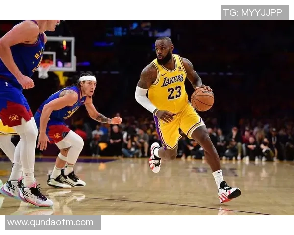 开招者与湖人激战正酣谁能在这场对决中笑到最后